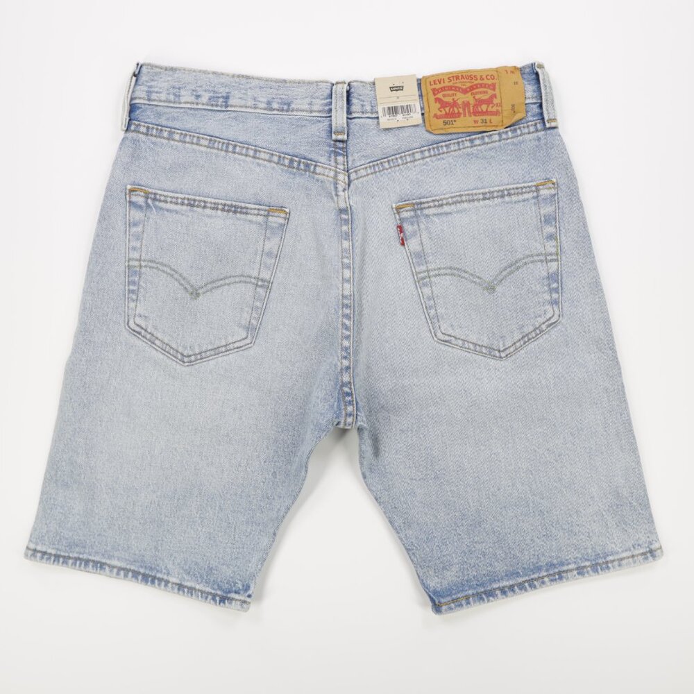 Levi's 501 Men's Original Fit Hemmed 9" Denim Button Fly Shorts Light Blue 31X9 - Picture 5 of 10